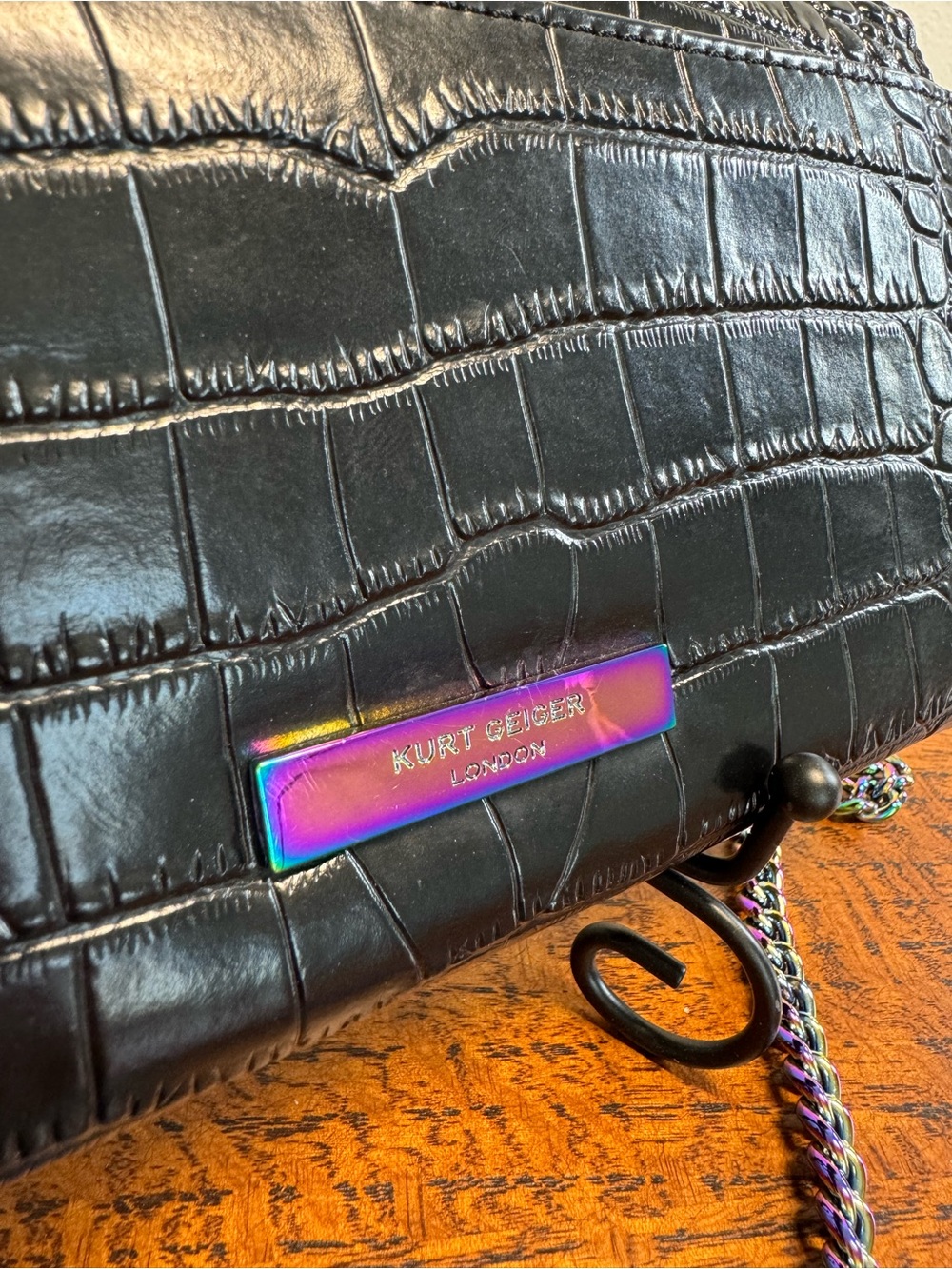 Kurt Geiger Black Croc Kensington Wallet with Rainbow Hardware - Like New - Picture 4 of 14